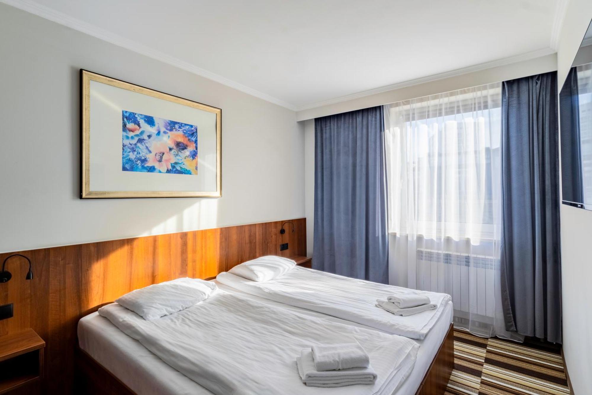 Aparthotel Hit