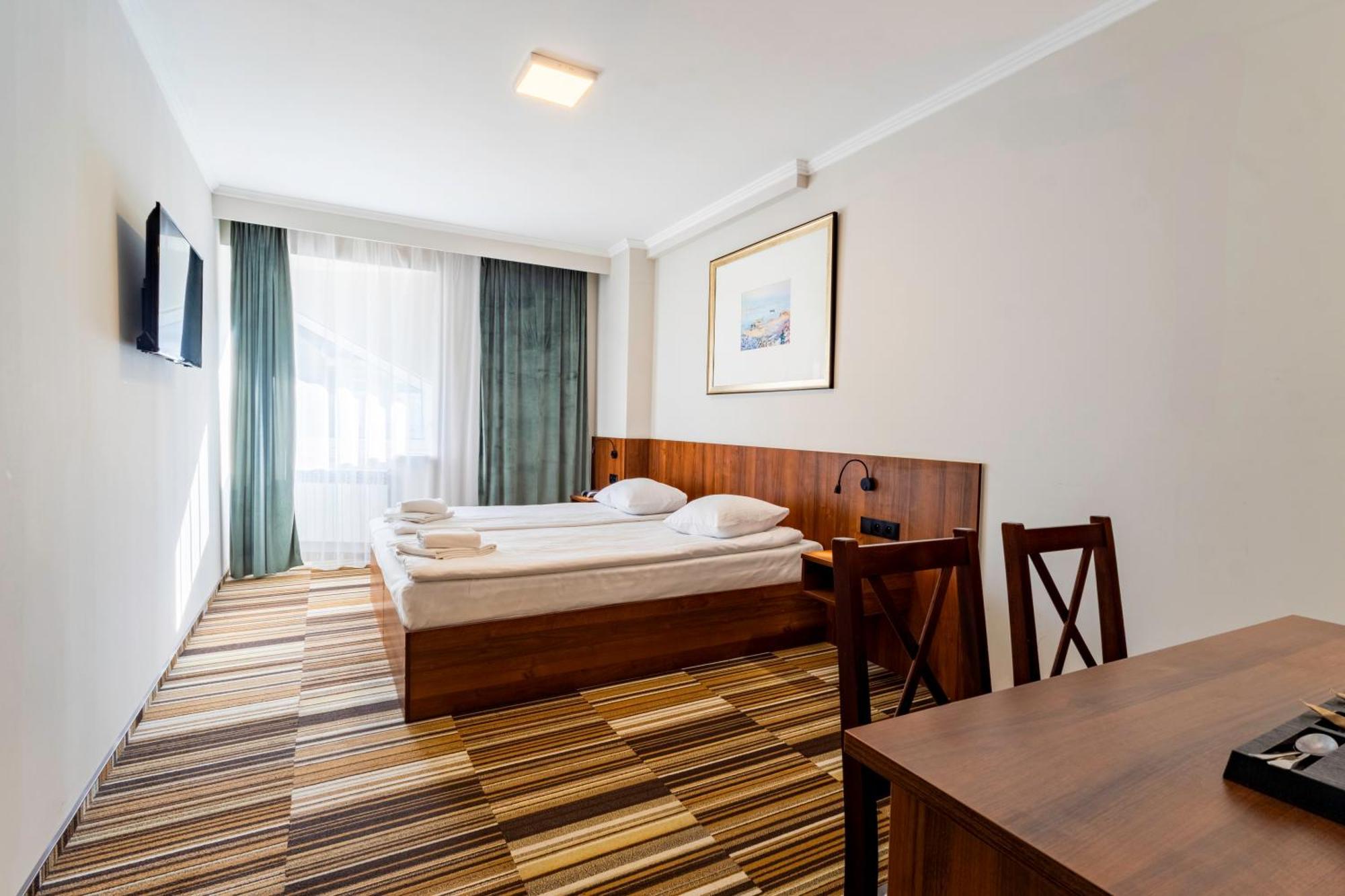 Aparthotel Hit Warsaw