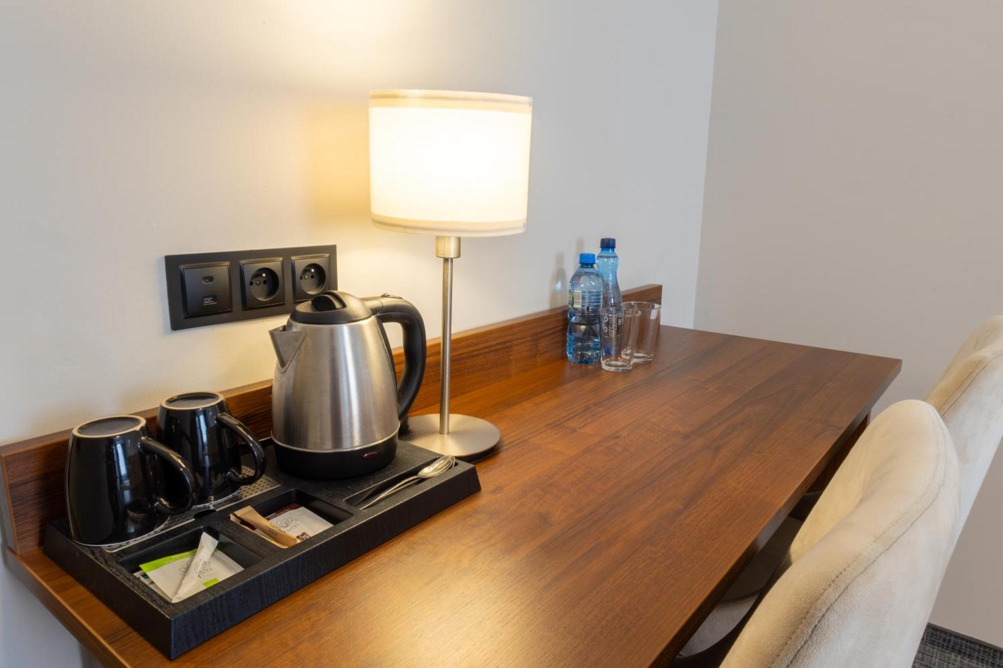 Hit Aparthotel Warsaw